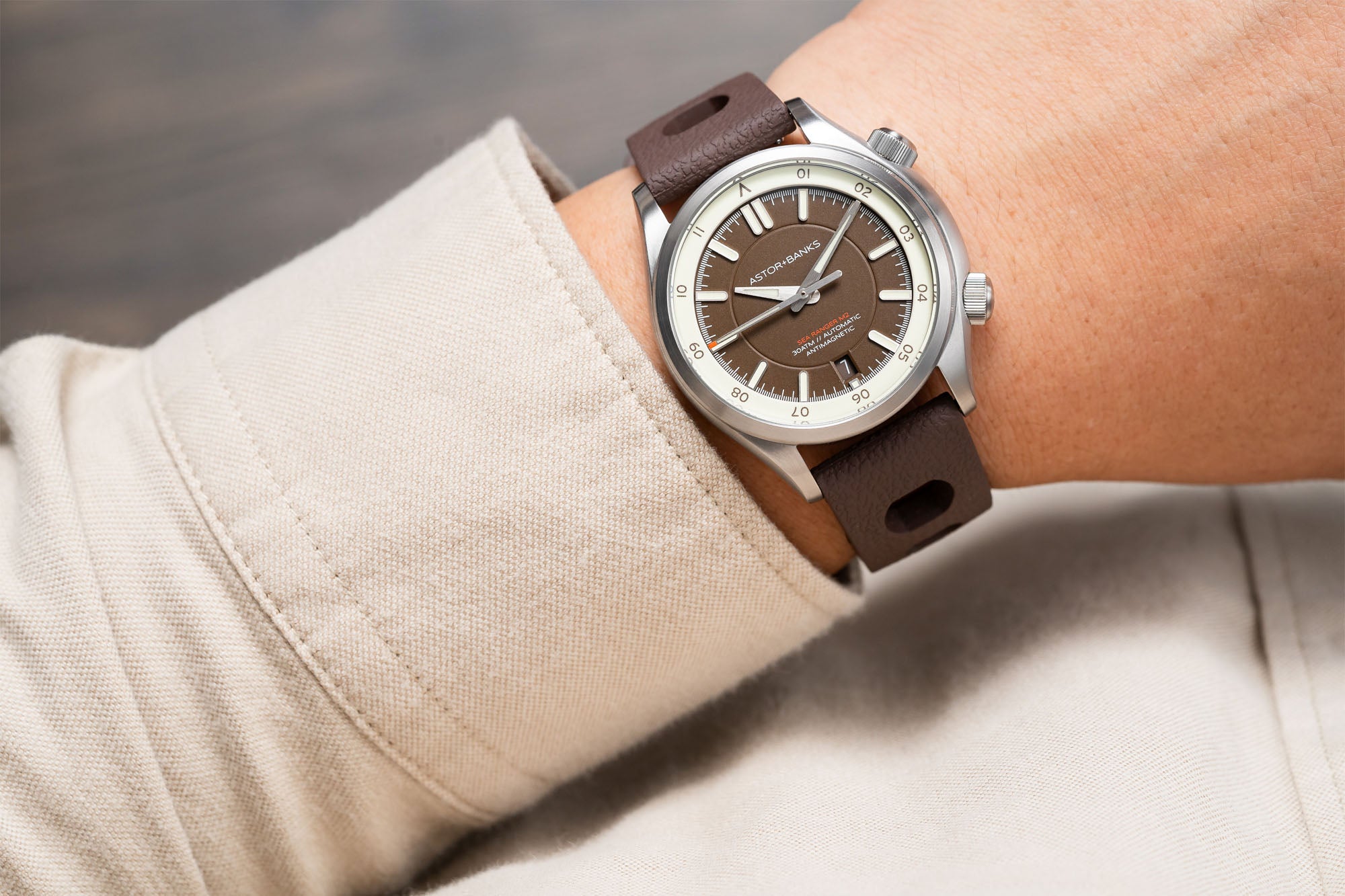 Sea Ranger M2 Tobacco on Strap