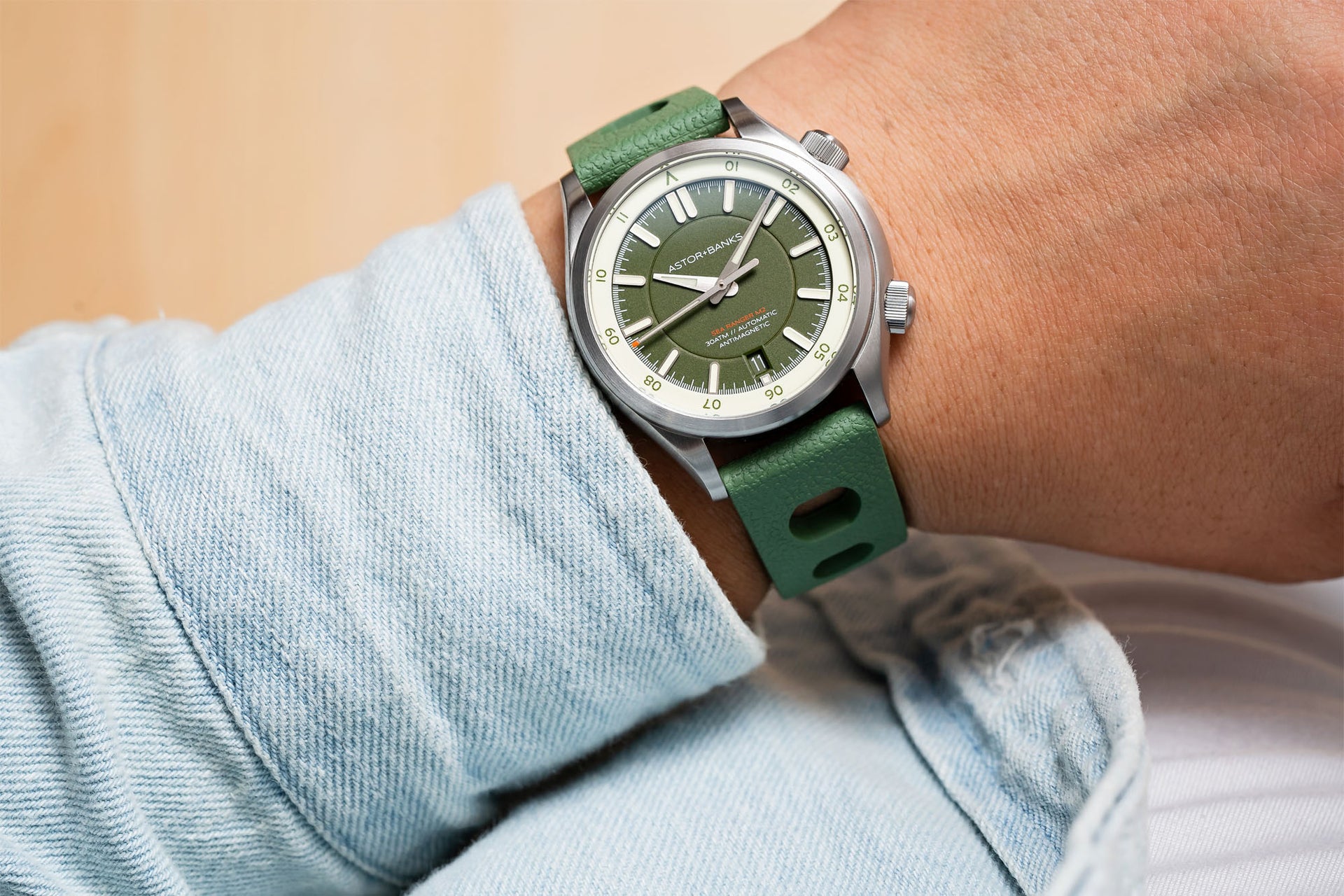 Sea Ranger M2 Army Green on Strap